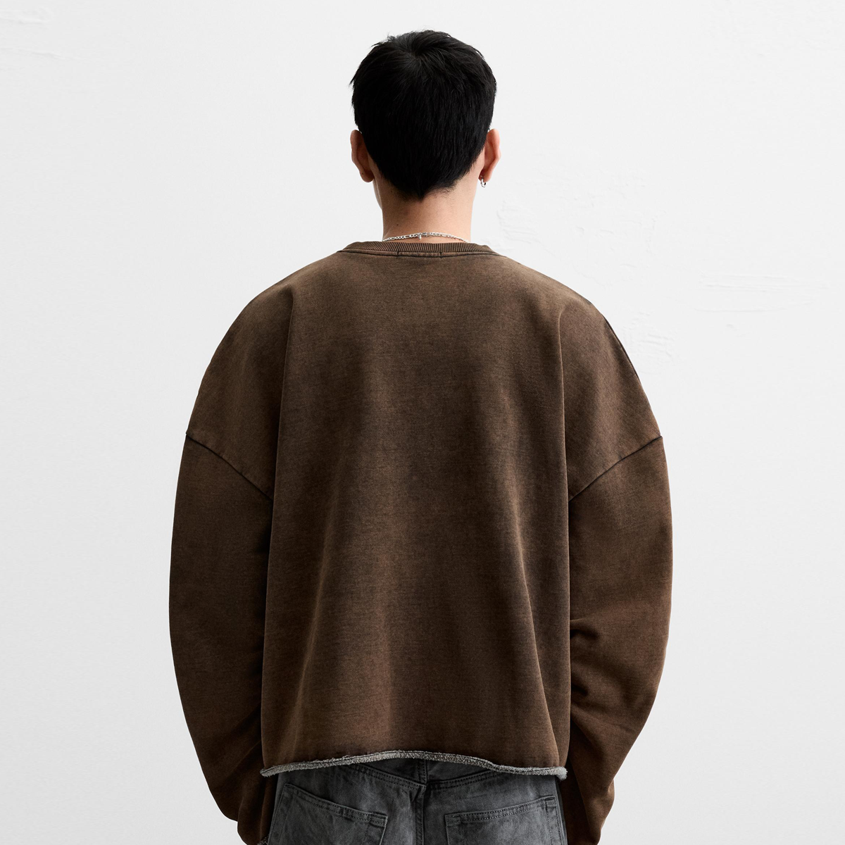 Unisex Heavyweight Washed Cropped Sweatshirt (440GSM)